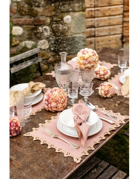 Amalfi Placemat in Stain Resistant Linen