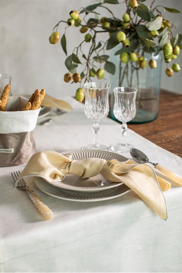 Linen Filo Napkin 2