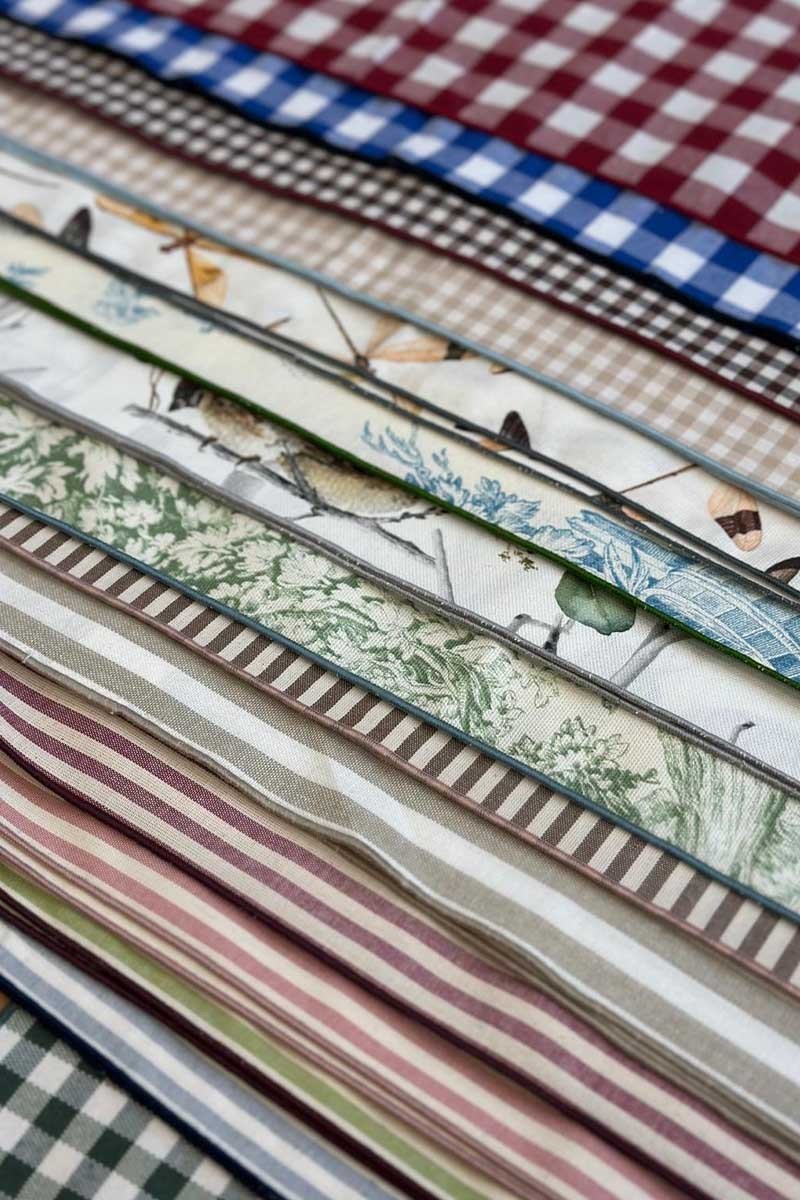 Lot de 12 serviettes Filo assorties