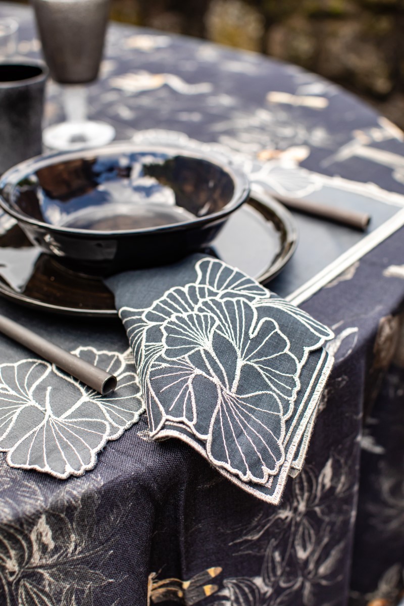 Ginkgo Tablecloth in Viscose Linen