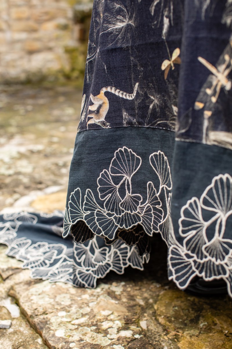 Ginkgo Tablecloth in Viscose Linen
