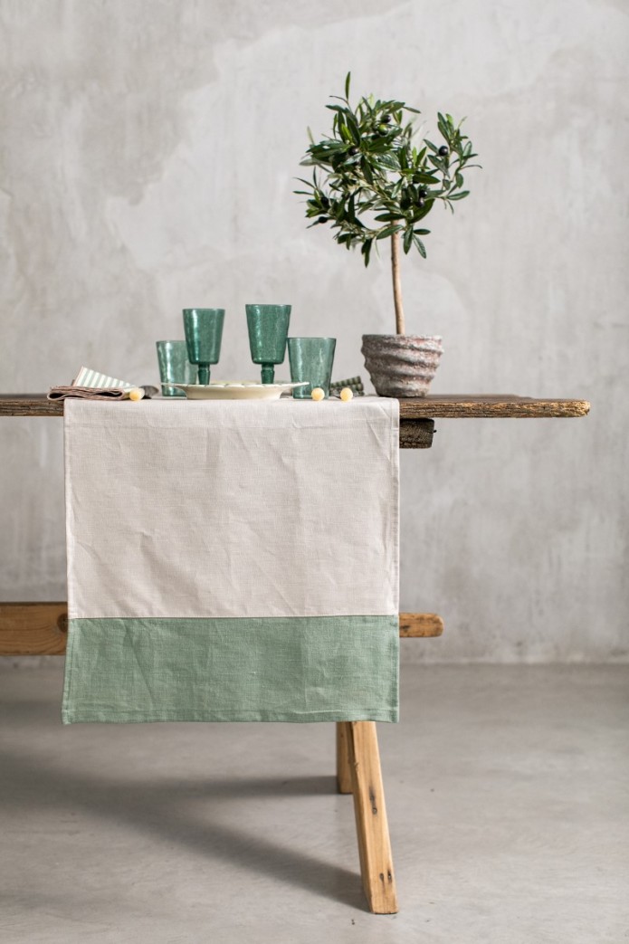 Chemin de table en lin Bauhaus