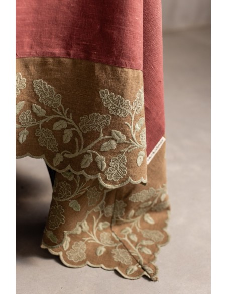 Tovaglia Quercia in Lino Antimacchia