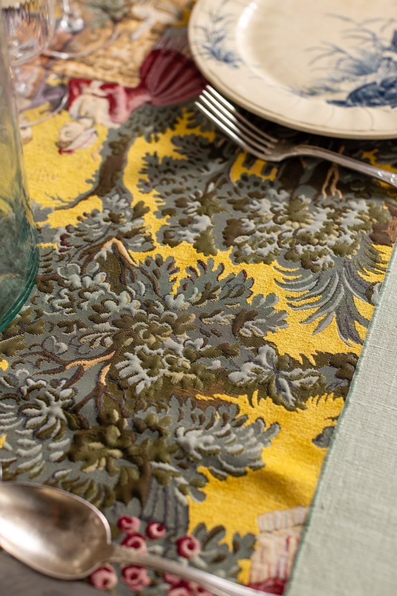 Chemin de table Frange