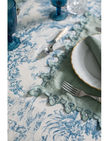 Amalfi Placemat in Stain Resistant Linen