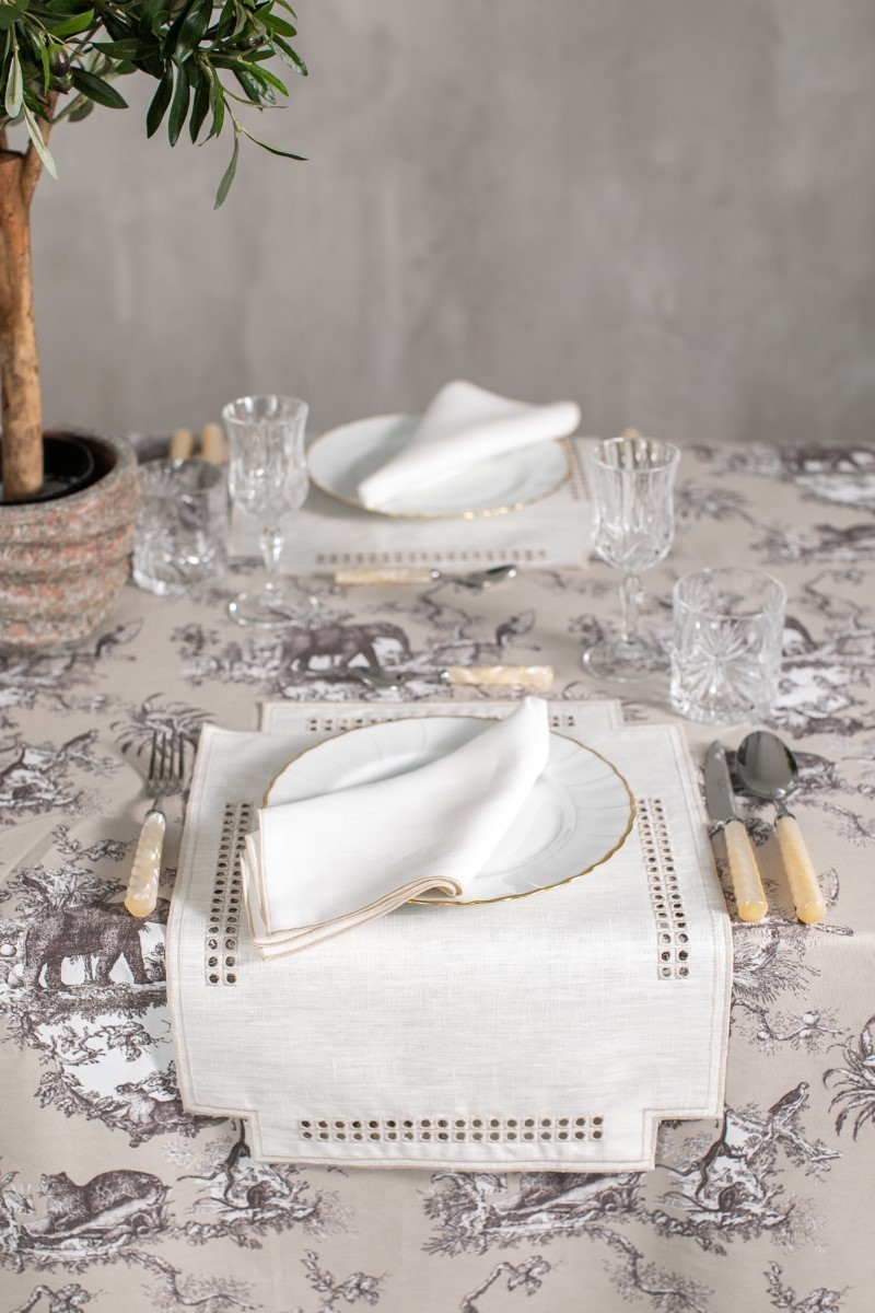 Stain Resistant Linen Erica Placemat
