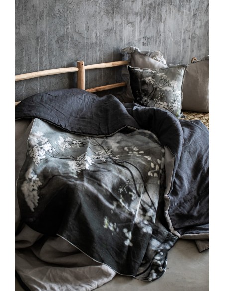 Pure Reversible Bedspread in Linen