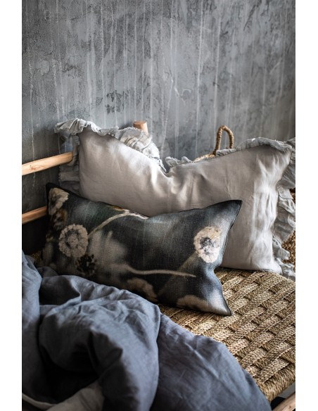 Pure Reversible Bedspread in Linen