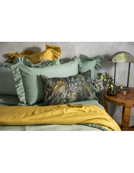 Pure Reversible Bedspread in Linen