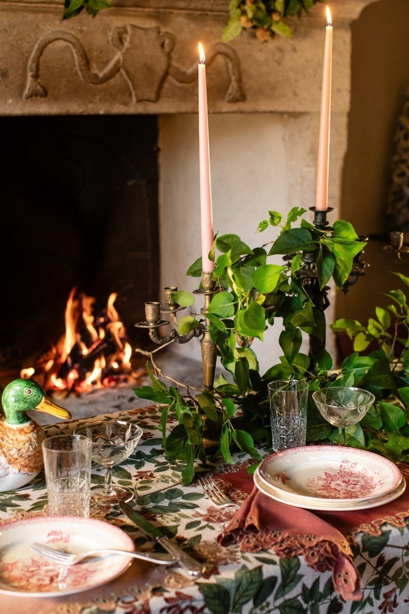 Amalfi stain-resistant viscose linen tablecloth