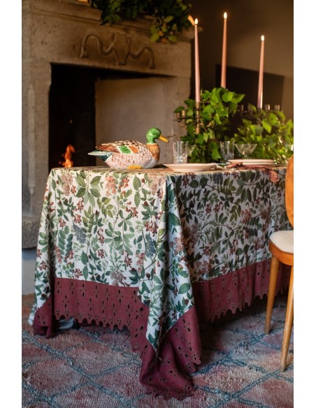Amalfi stain-resistant viscose linen tablecloth