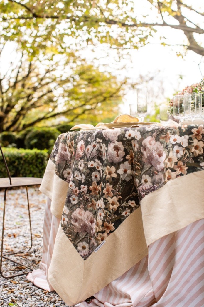 Nappe Bauhaus anti-taches