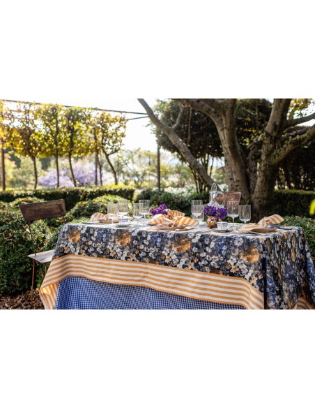 Bauhaus Stain-Resistant Tablecloth