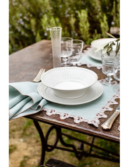 Amalfi Placemat in Stain Resistant Linen