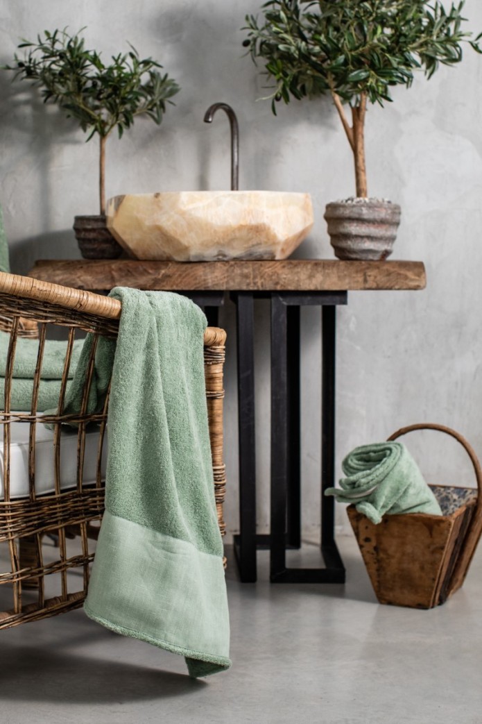 Bauhaus Cotton Towel