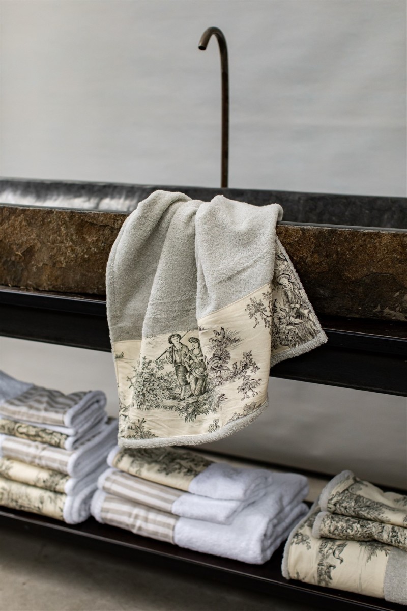 Bauhaus Cotton Towel