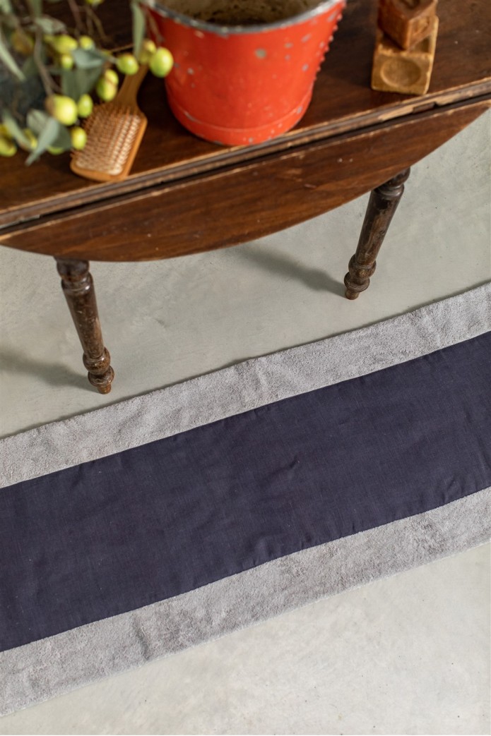 Bauhaus Cotton Bathroom