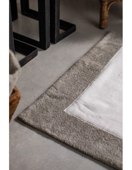 Bauhaus Cotton Bathroom