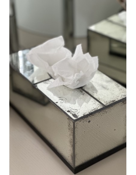 Cleenex box