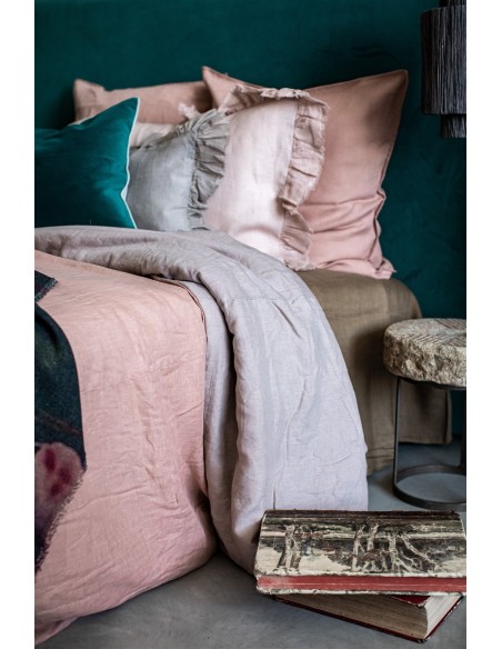 Pure Reversible Bedspread in Linen