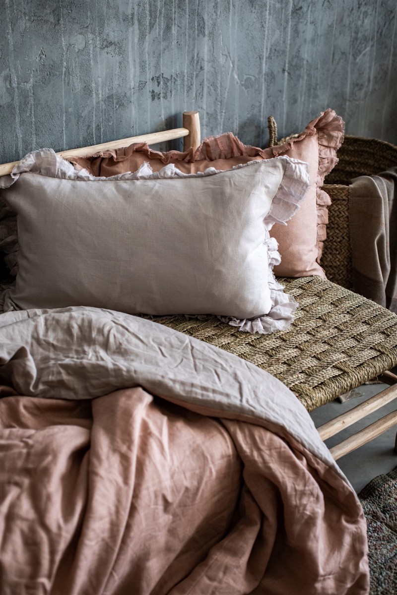 Pure Reversible Bedspread in Linen