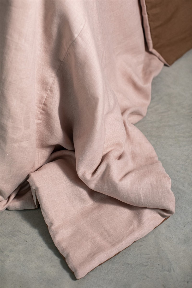 Pure Reversible Bedspread in Linen