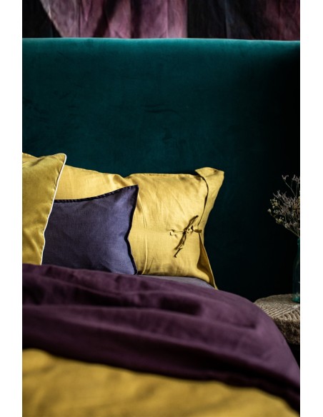 Pure Reversible Bedspread in Linen