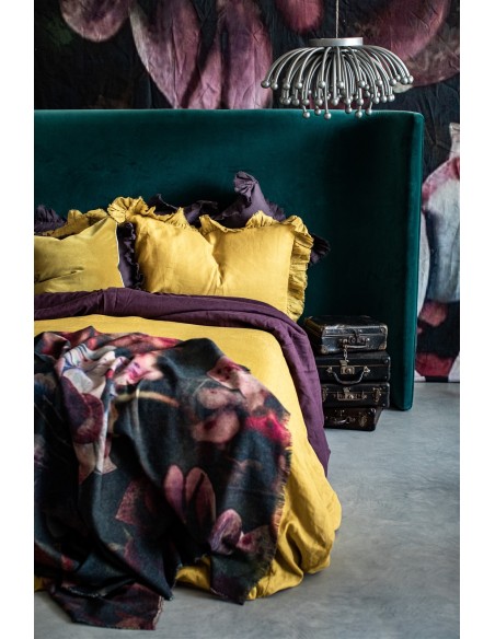 Pure Reversible Bedspread in Linen