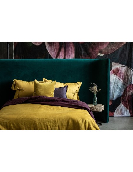 Pure Reversible Bedspread in Linen