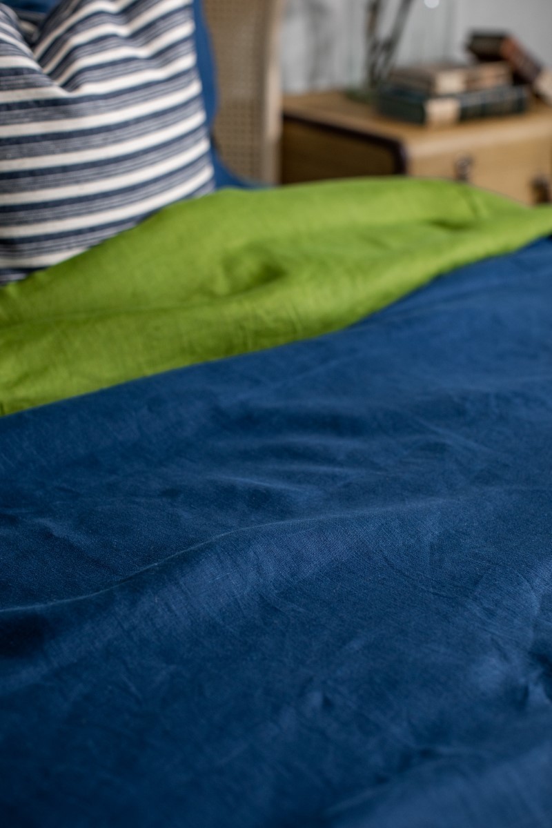 Pure Reversible Bedspread in Linen