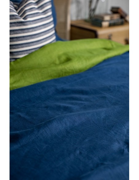 Pure Reversible Bedspread in Linen