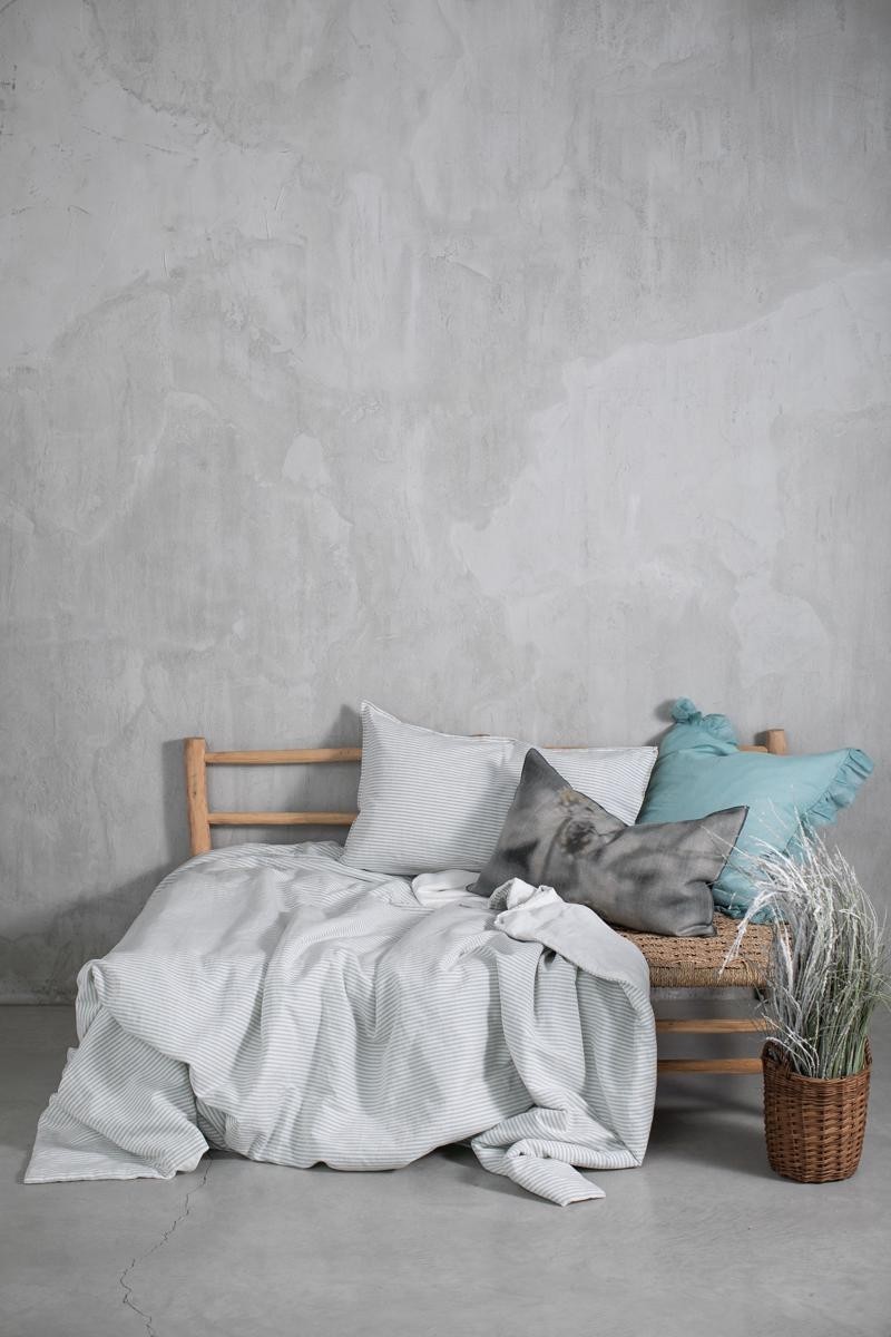 Pure Reversible Bedspread in Linen/Cotton