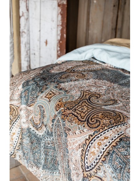 Elena Reversible Velvet/Linen Bedspread