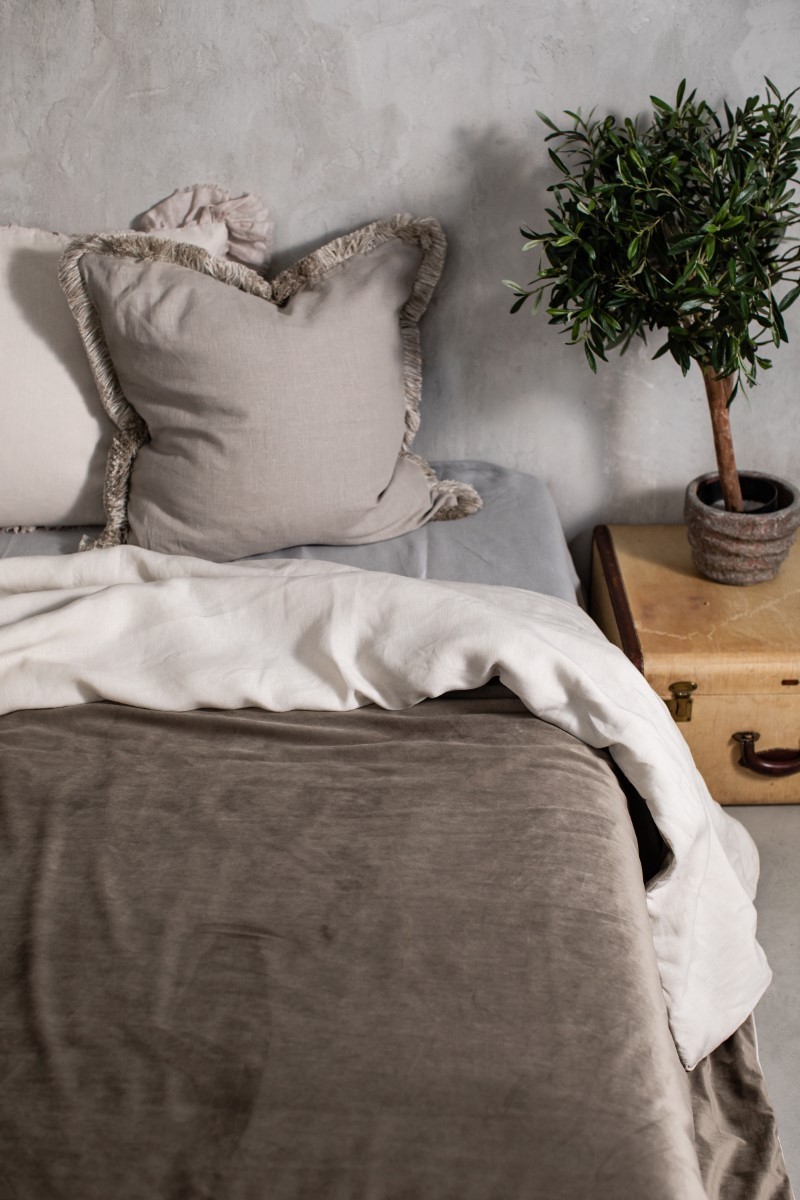 Pure Reversible Bedspread in Velvet/Lino