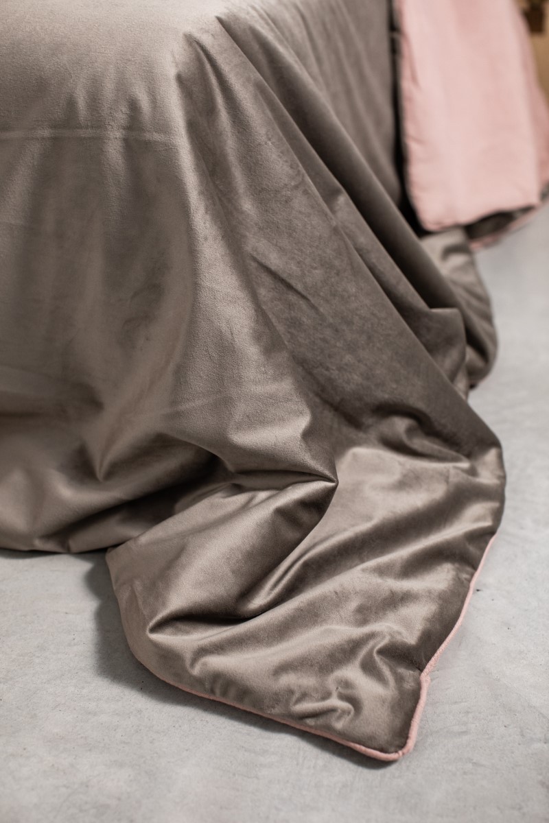 Pure Reversible Bedspread in Velvet/Lino
