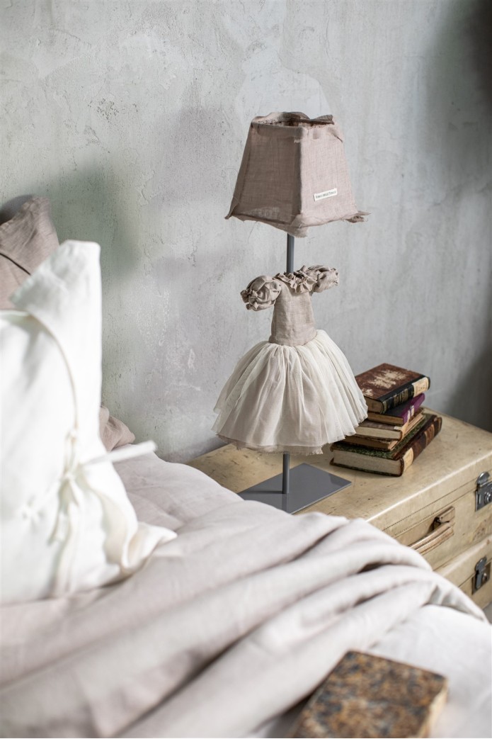 Frida Lamp 2