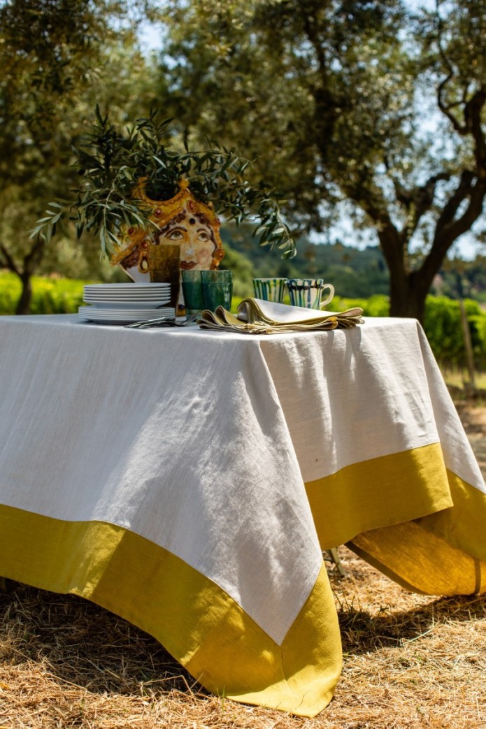 Stain Resistant Linen Bauhaus Tablecloth 2