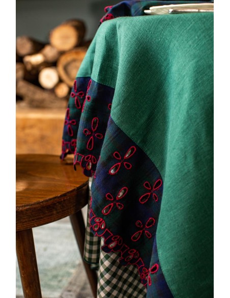 Amalfi Stain Resistant Linen Tablecloth