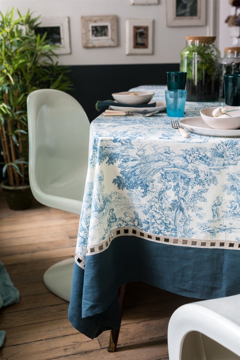 Riviera Tablecloth in Stain Resistant Cotton