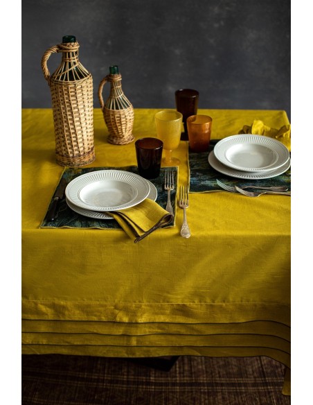 Stain Resistant Linen Sfogliatella Tablecloth