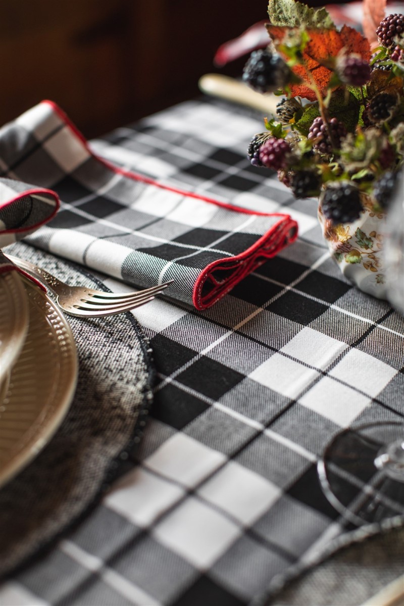 Scottish Tablecloth Emilia