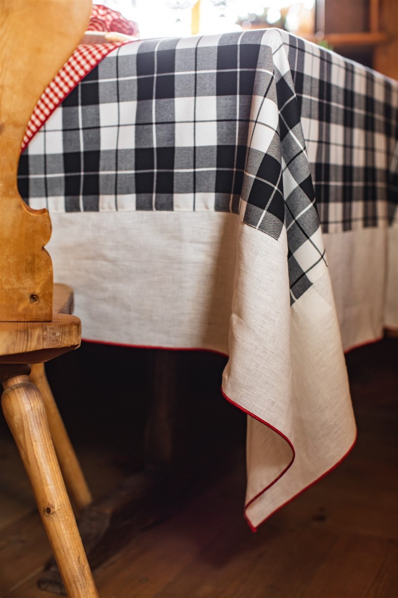Scottish Tablecloth Emilia