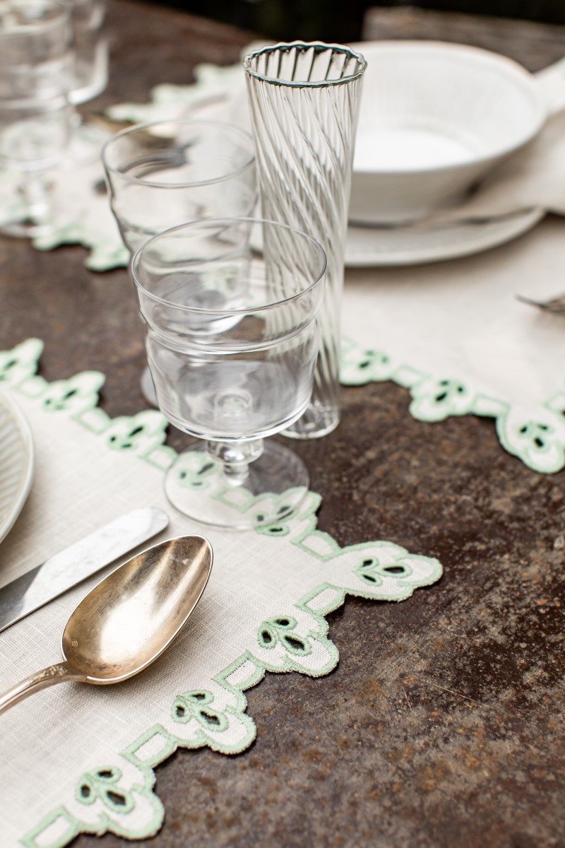 Set de table Amalfi en lin antitache