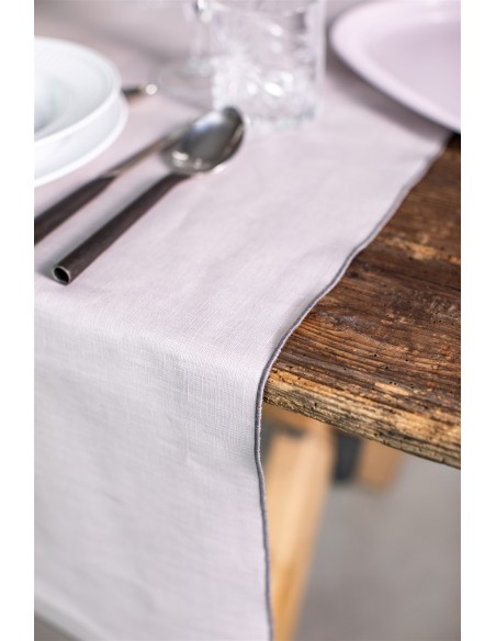 Chemin de table en lin enduit