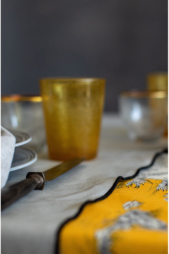 Chemin de table en lin enduit 2