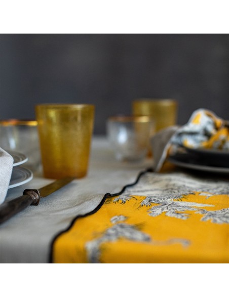 Chemin de table en lin enduit