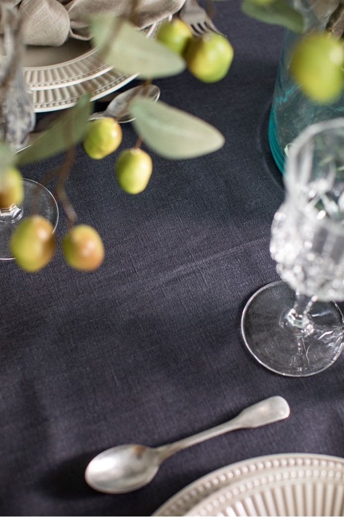 Chemin de table Bauhaus en lin enduit 2