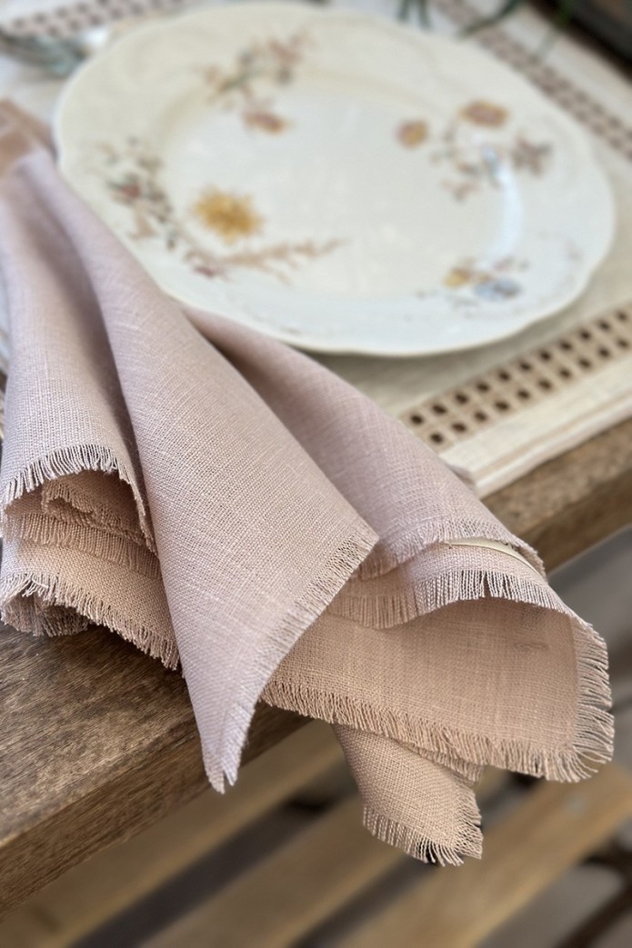 Evelina Linen Napkin 2