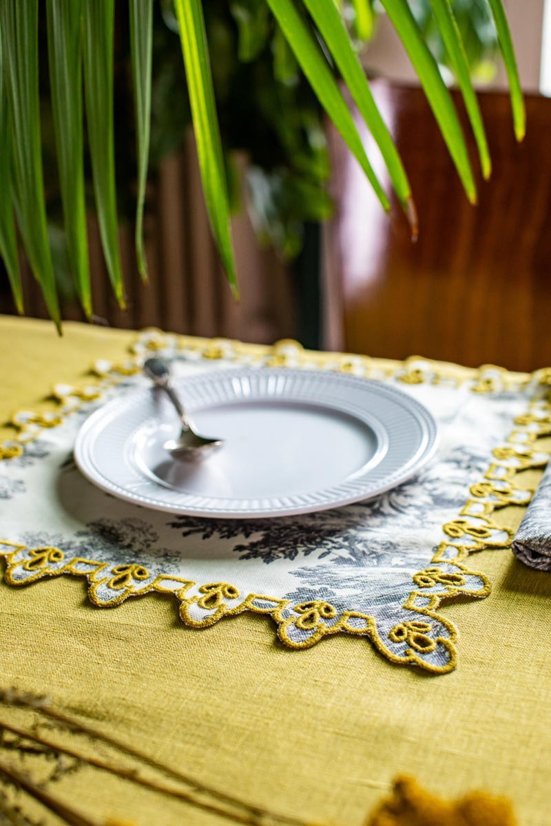 Amalfi Linen Tablecloth