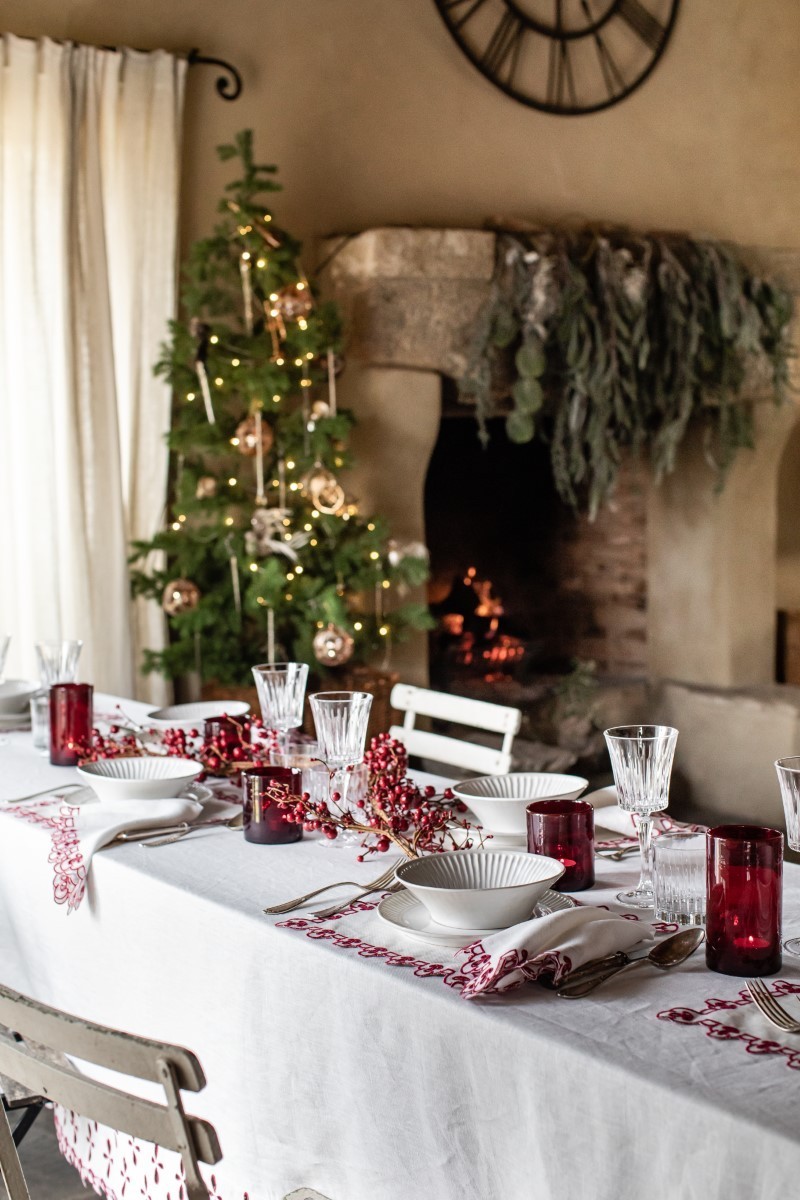 Amalfi Linen Tablecloth